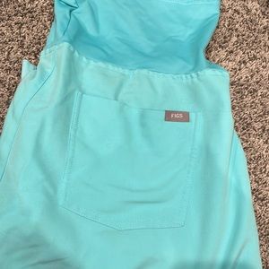 Maternity Figs Jogger style